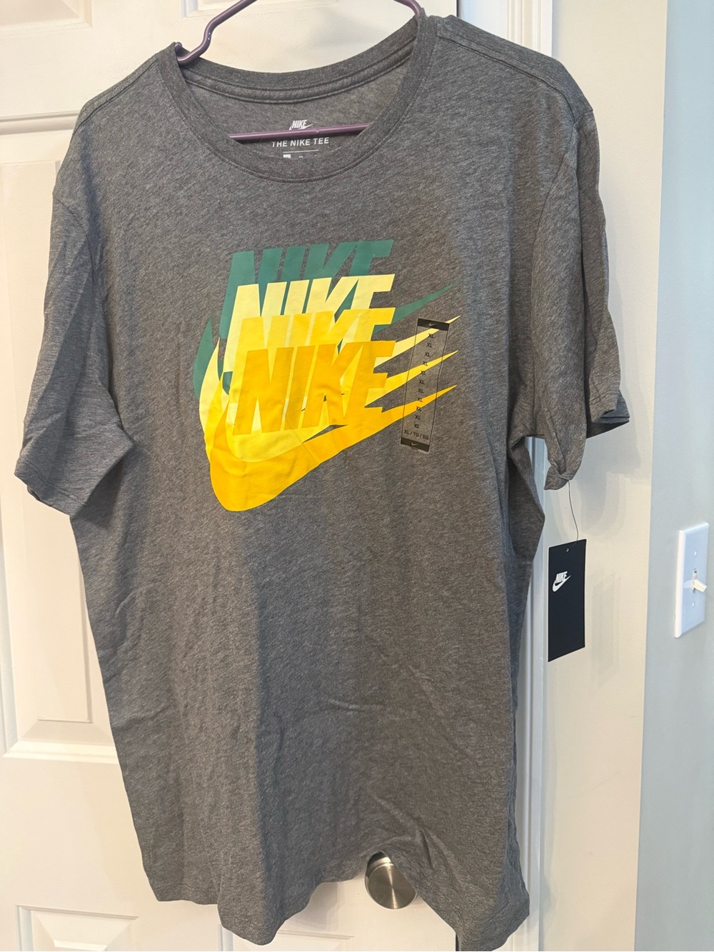 NWT Nike Men’s Gray Graphic Logo T-Shirt - Yellow/Green Print